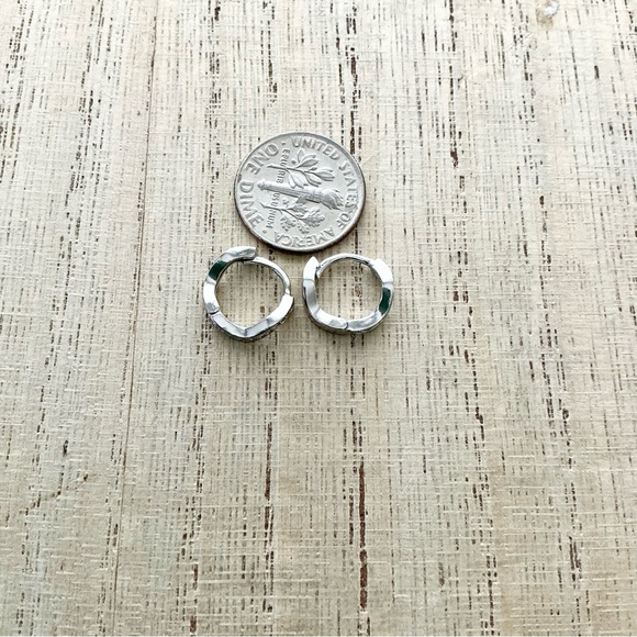 🆕 Stainless Steel and Crystal Huggie Earrings - Picture 3 of 6